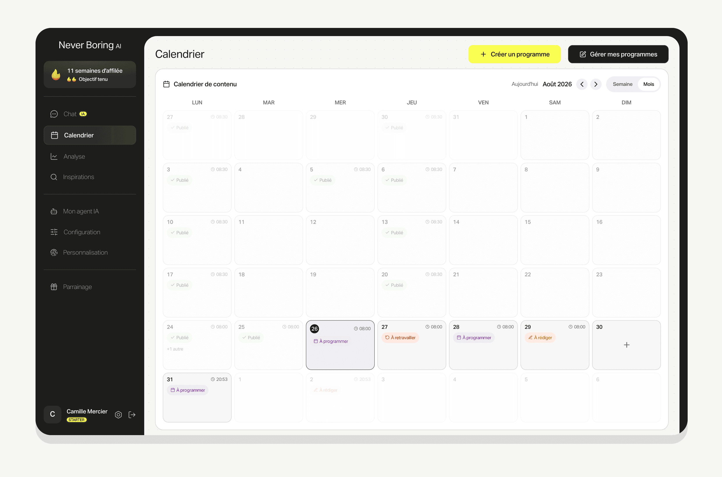 Le calendrier de Never Boring AI en vue mois, avec les posts déjà publiés
